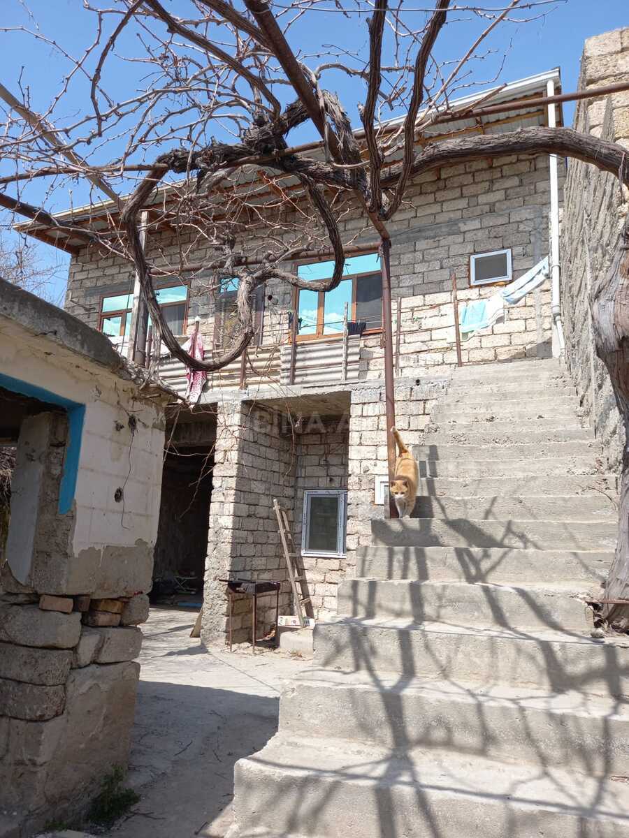 Satılır 6 otaqlı həyət evi 200 m² — Bakı, Əmircan 6 otaq 200.00 m²