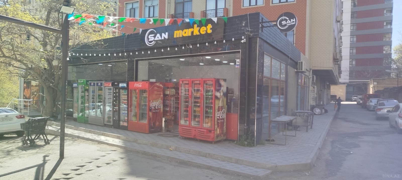 Kirayə verilir obyekt 100 m² — Bakı, Memar Əcəmi yanı 100.00 m²