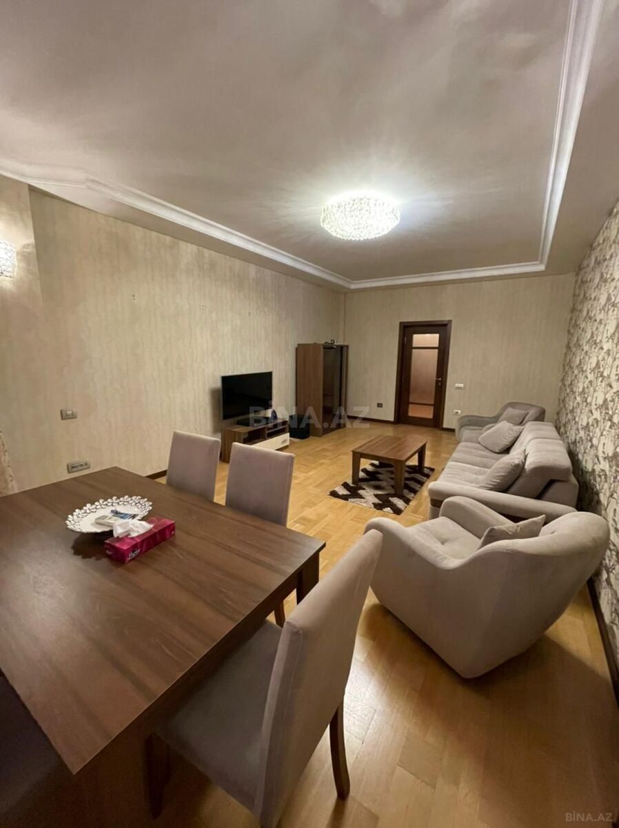 Kirayə verilir 3 otaqlı mənzil 120 m² — Bakı, Nərimanov 3 otaq 120.00 m²