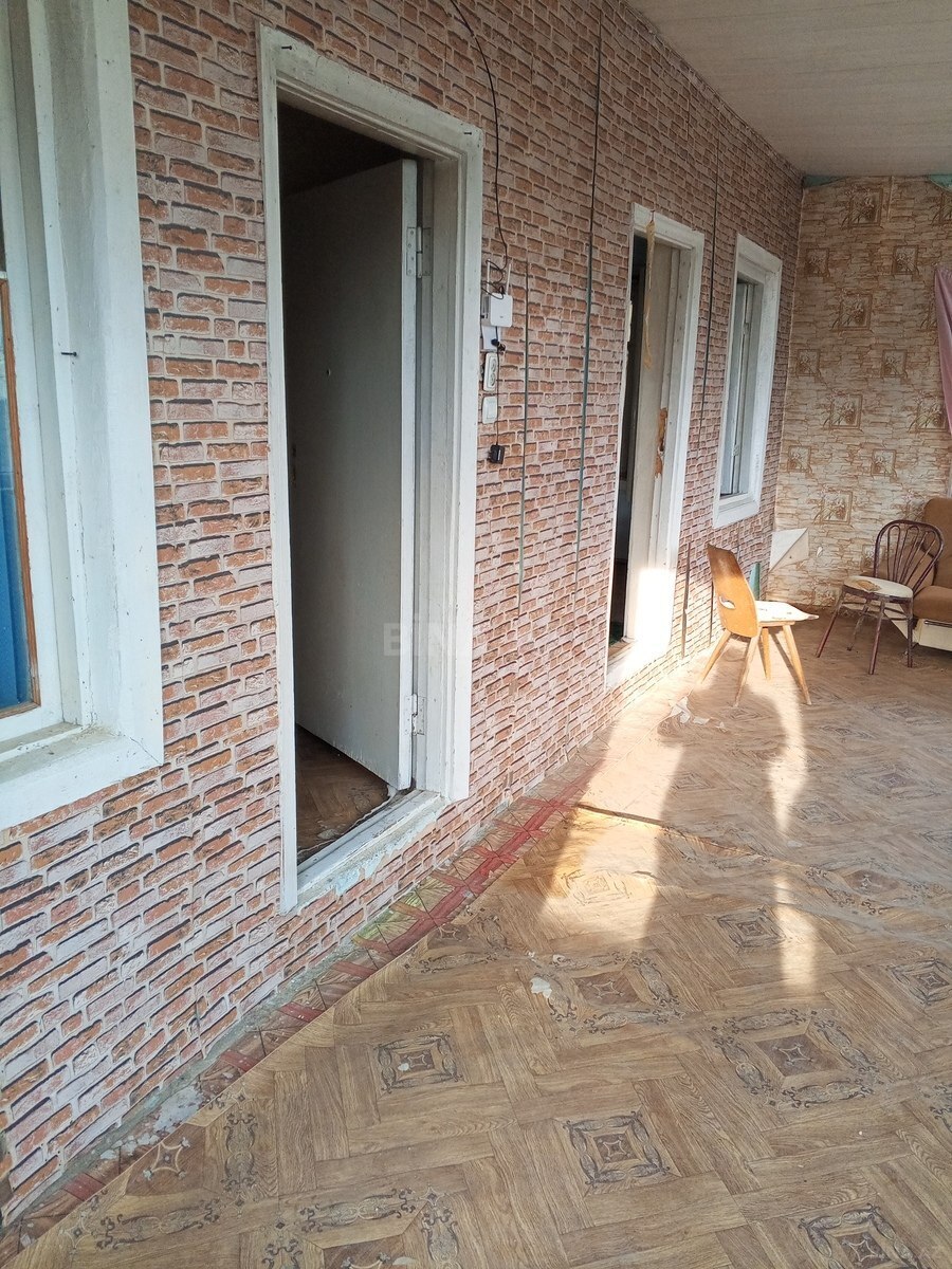Satılır 6 otaqlı həyət evi 100 m² — Bakı 6 otaq 100.00 m²