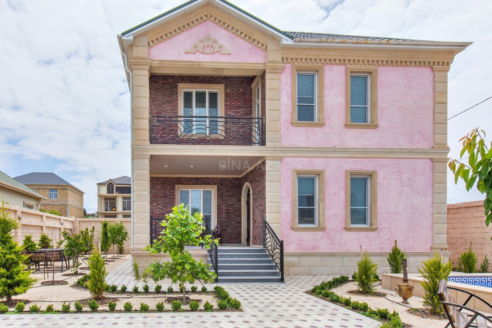 Kirayə verilir 4 otaqlı həyət evi 220 m² — Bakı, Görədil 4 otaq 220.00 m²