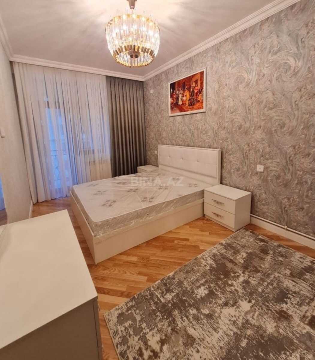 Satılır 3 otaqlı mənzil 70 m² — Bakı, Memar Əcəmi yanı 3 otaq 70.00 m²