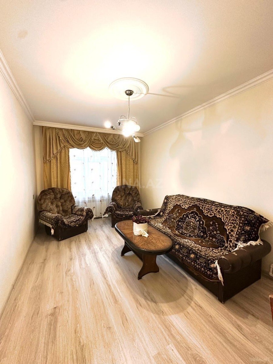 Kirayə verilir 3 otaqlı mənzil 80 m² — Bakı 3 otaq 80.00 m²