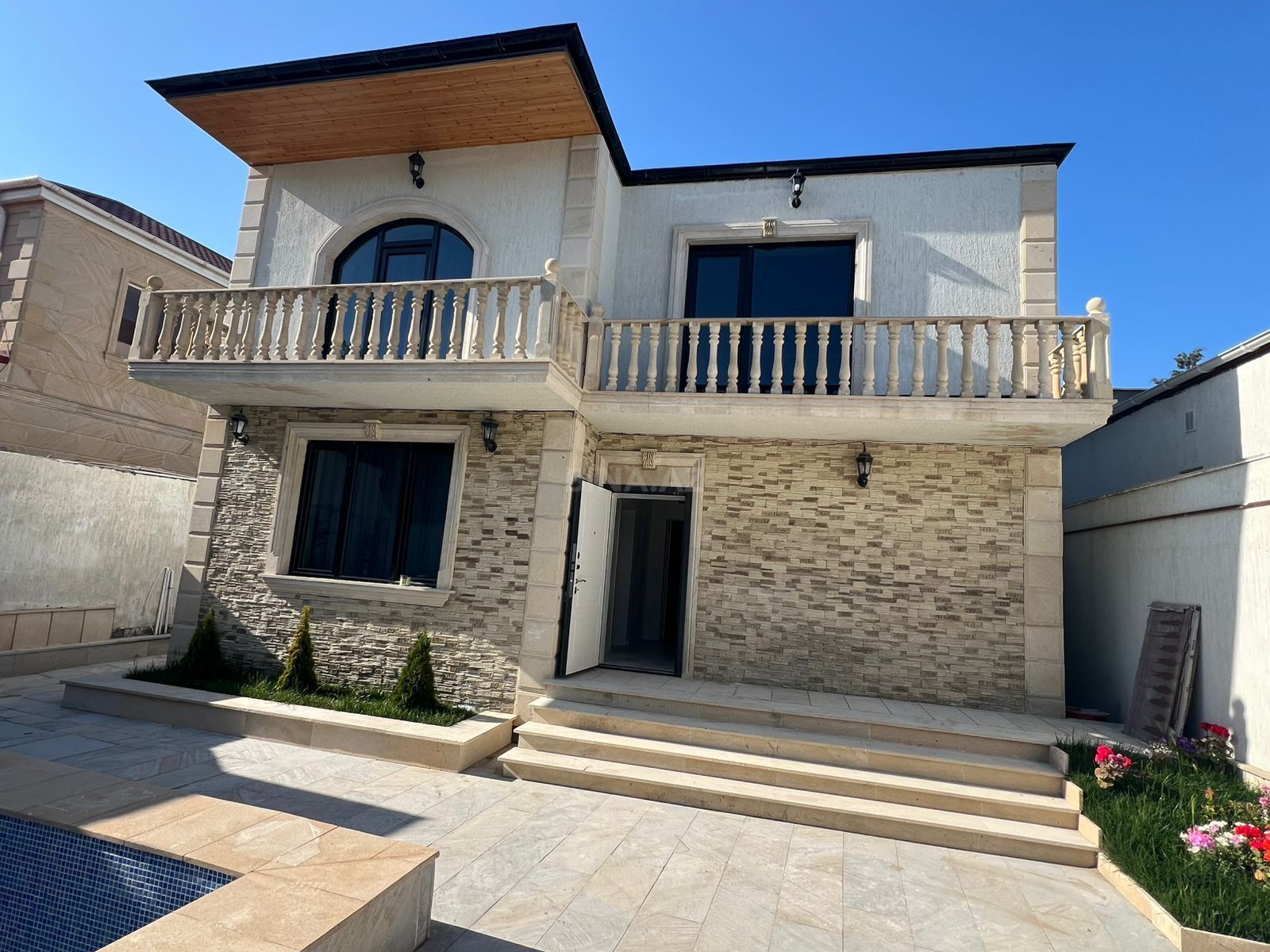 Satılır 5 otaqlı həyət evi 110 m² — Bakı, Şüvəlan 5 otaq 110.00 m²
