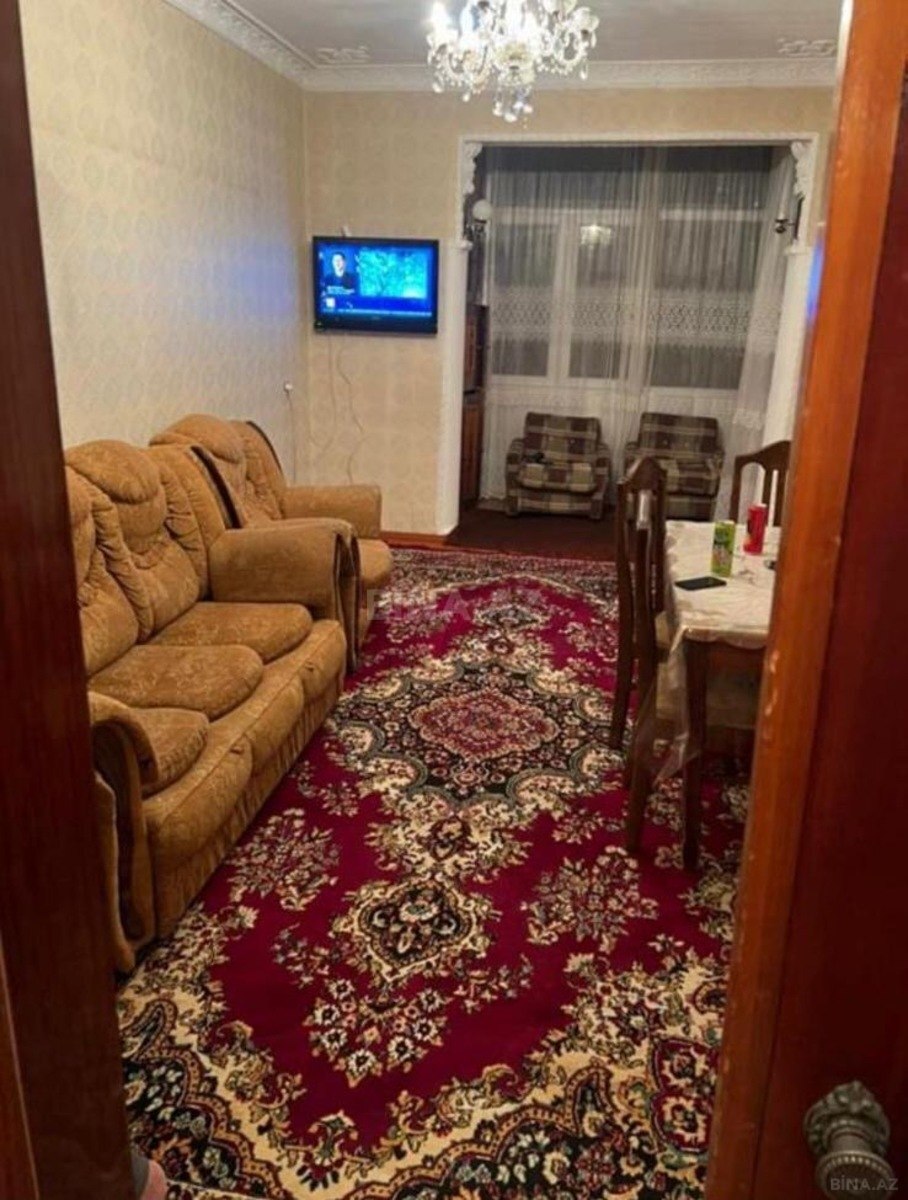 Kirayə verilir 3 otaqlı mənzil 65 m² — Bakı, Memar Əcəmi yanı 3 otaq 65.00 m²