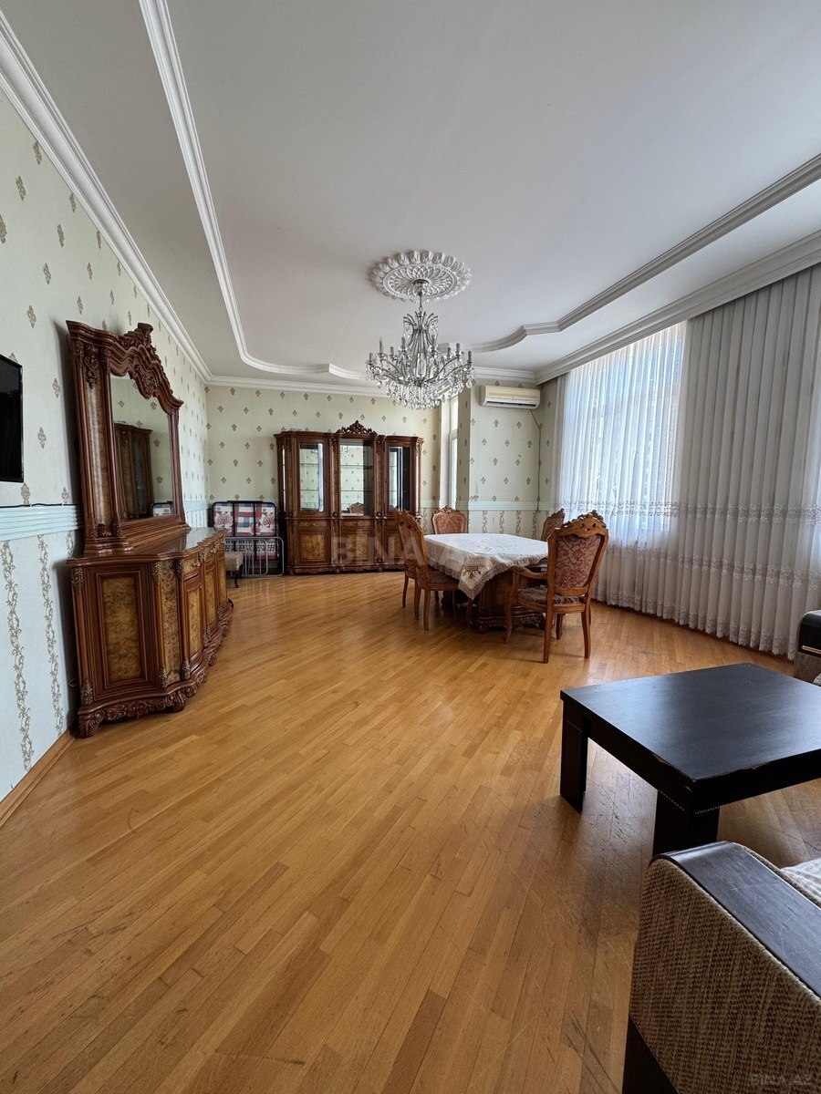 Kirayə verilir 2 otaqlı mənzil 86 m² — Bakı, Nizami 2 otaq 86.00 m²