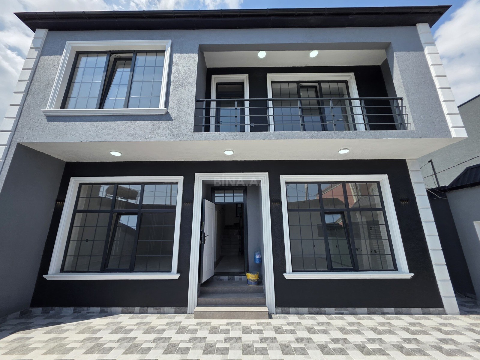 Satılır 5 otaqlı həyət evi 200 m² — Bakı, Binə 5 otaq 200.00 m²