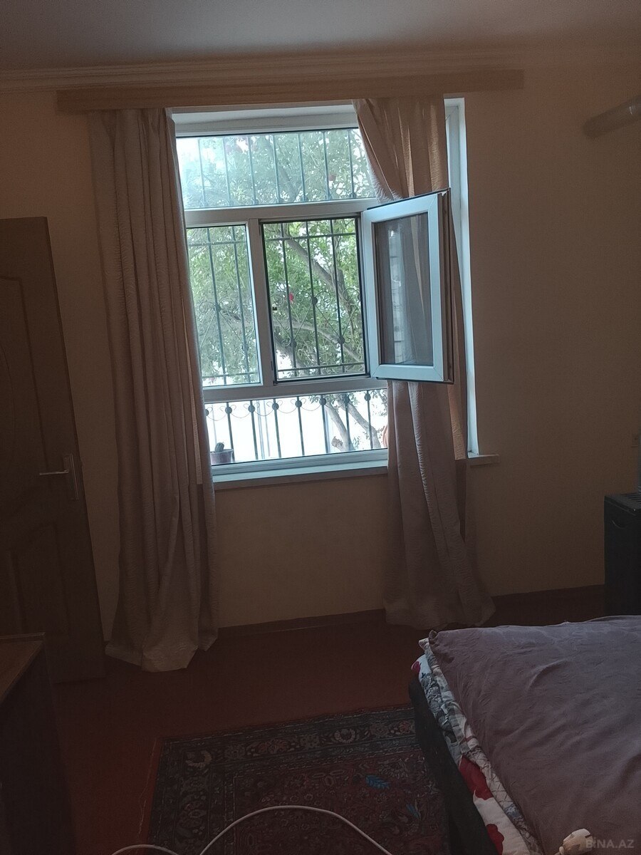 Kirayə verilir 1 otaqlı həyət evi 40 m² — Bakı, Bakıxanov 1 otaq 40.00 m²
