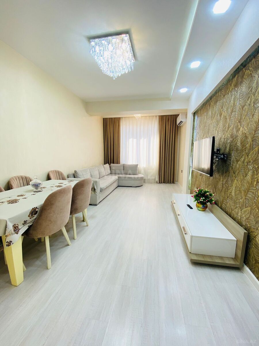 Satılır 2 otaqlı mənzil 57 m² — Bakı, Memar Əcəmi yanı 2 otaq 57.00 m²