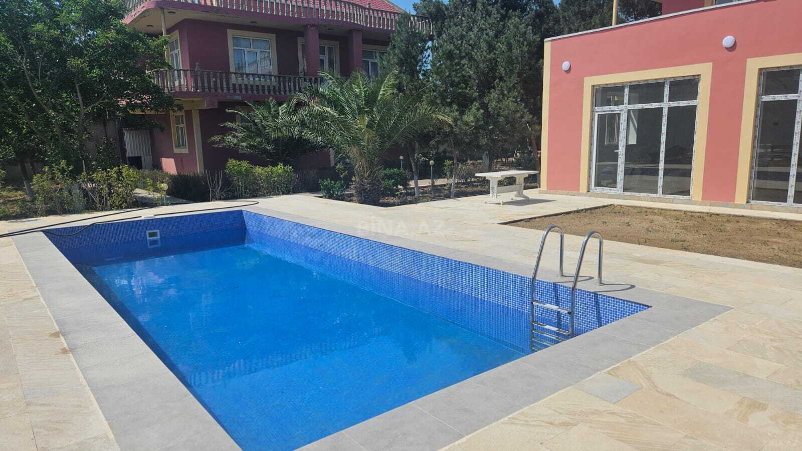 Kirayə verilir 5 otaqlı həyət evi 250 m² — Bakı, Mərdəkan 5 otaq 250.00 m²
