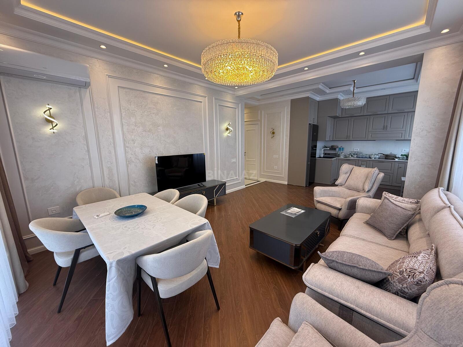 Satılır 3 otaqlı mənzil 120 m² — Bakı 3 otaq 120.00 m²