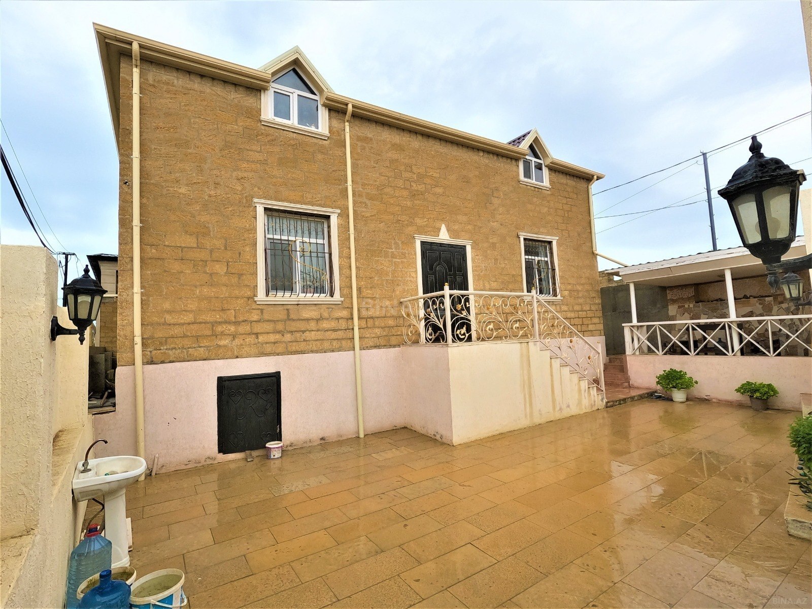 Satılır 5 otaqlı həyət evi 260 m² — Bakı, Badamdar 5 otaq 260.00 m²