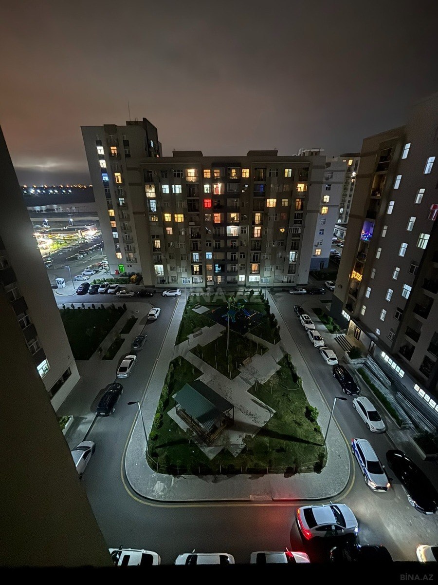 Satılır 4 otaqlı mənzil 111 m² — Bakı, İnşaatçılar 4 otaq 111.00 m²