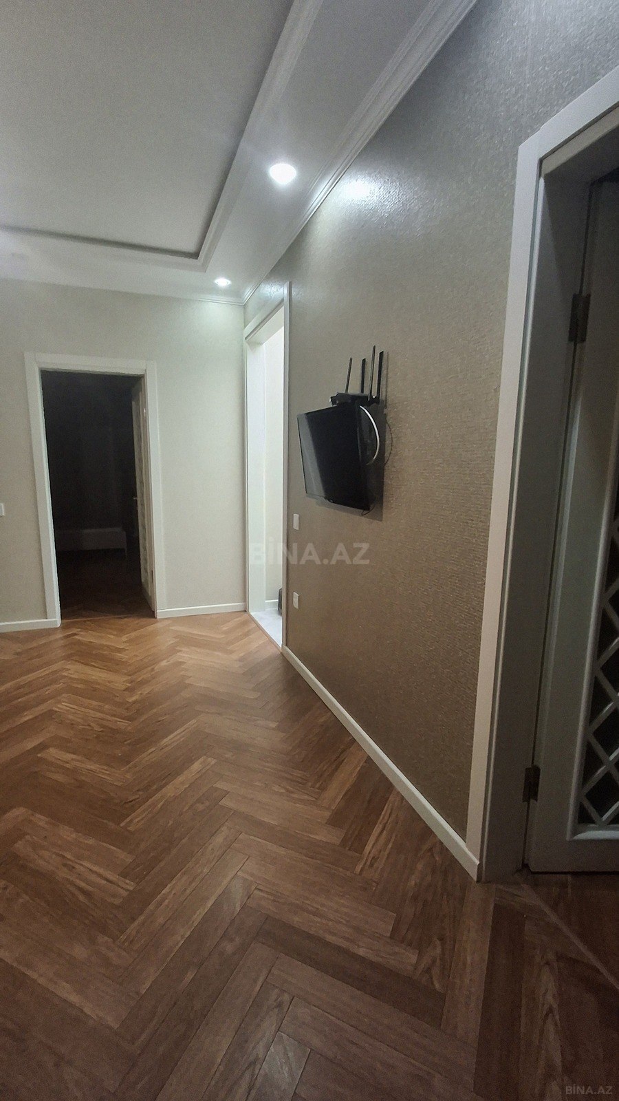 Kirayə verilir 3 otaqlı mənzil 50 m² — Bakı, Memar Əcəmi yanı 3 otaq 50.00 m²