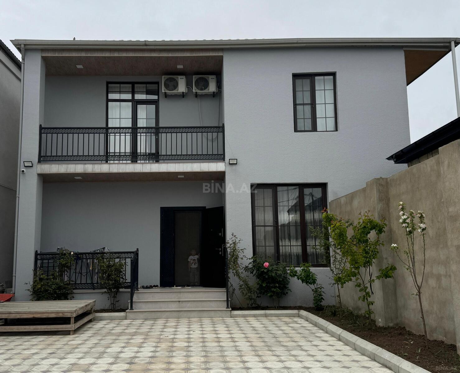 Satılır 5 otaqlı həyət evi 220 m² — Bakı, Yeni Suraxanı 5 otaq 220.00 m²