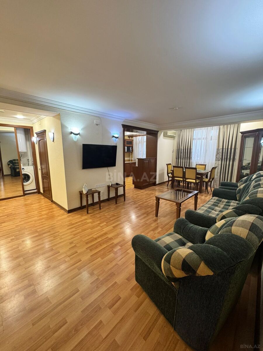 Kirayə verilir 3 otaqlı mənzil 100 m² — Bakı 3 otaq 100.00 m²