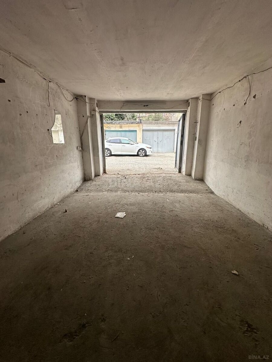 Kirayə verilir qaraj 20 m² — Bakı, İnşaatçılar 20.00 m²