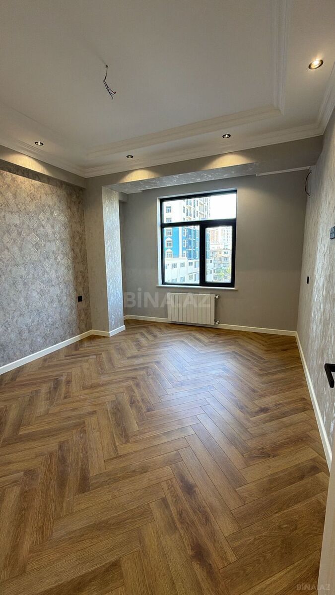Satılır 3 otaqlı mənzil 98.2 m² — Bakı, İnşaatçılar 3 otaq 98.20 m²