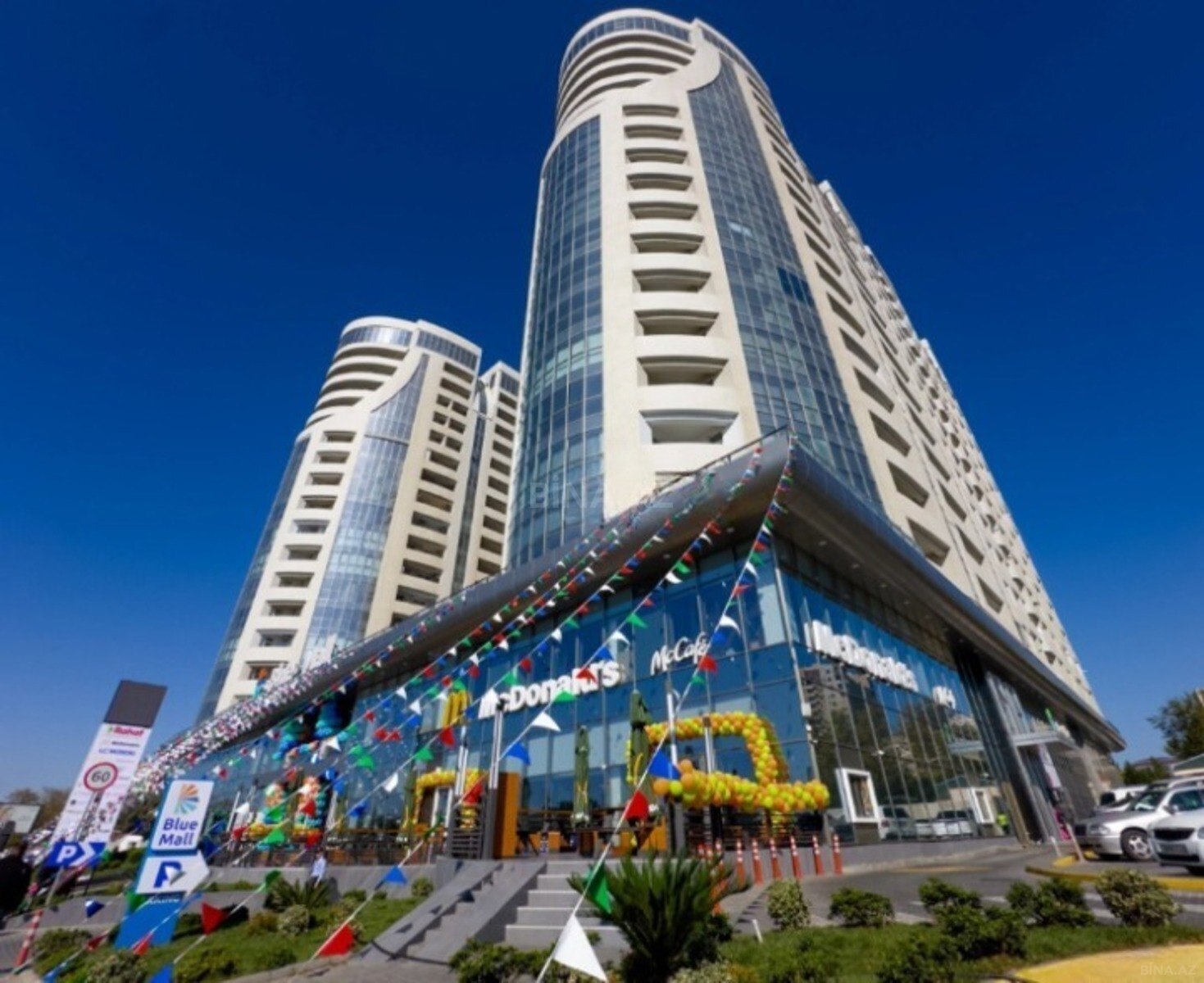 Satılır 4 otaqlı mənzil 200 m² — Bakı 4 otaq 200.00 m²