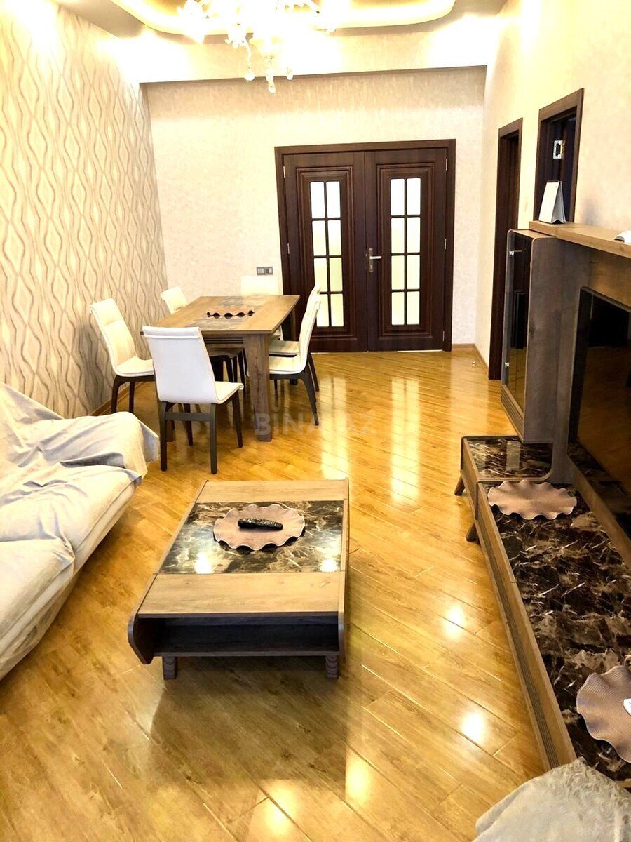 Kirayə verilir 2 otaqlı mənzil 65 m² — Bakı, Xətai 2 otaq 65.00 m²