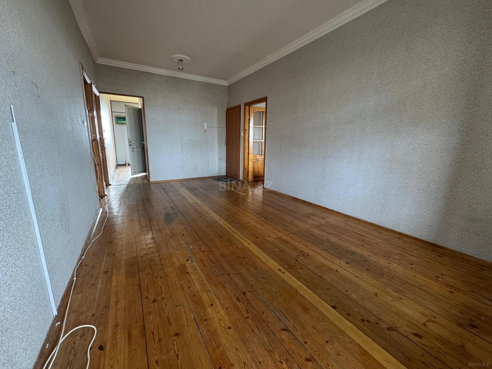 Satılır 4 otaqlı mənzil 100 m² — Bakı 4 otaq 100.00 m²
