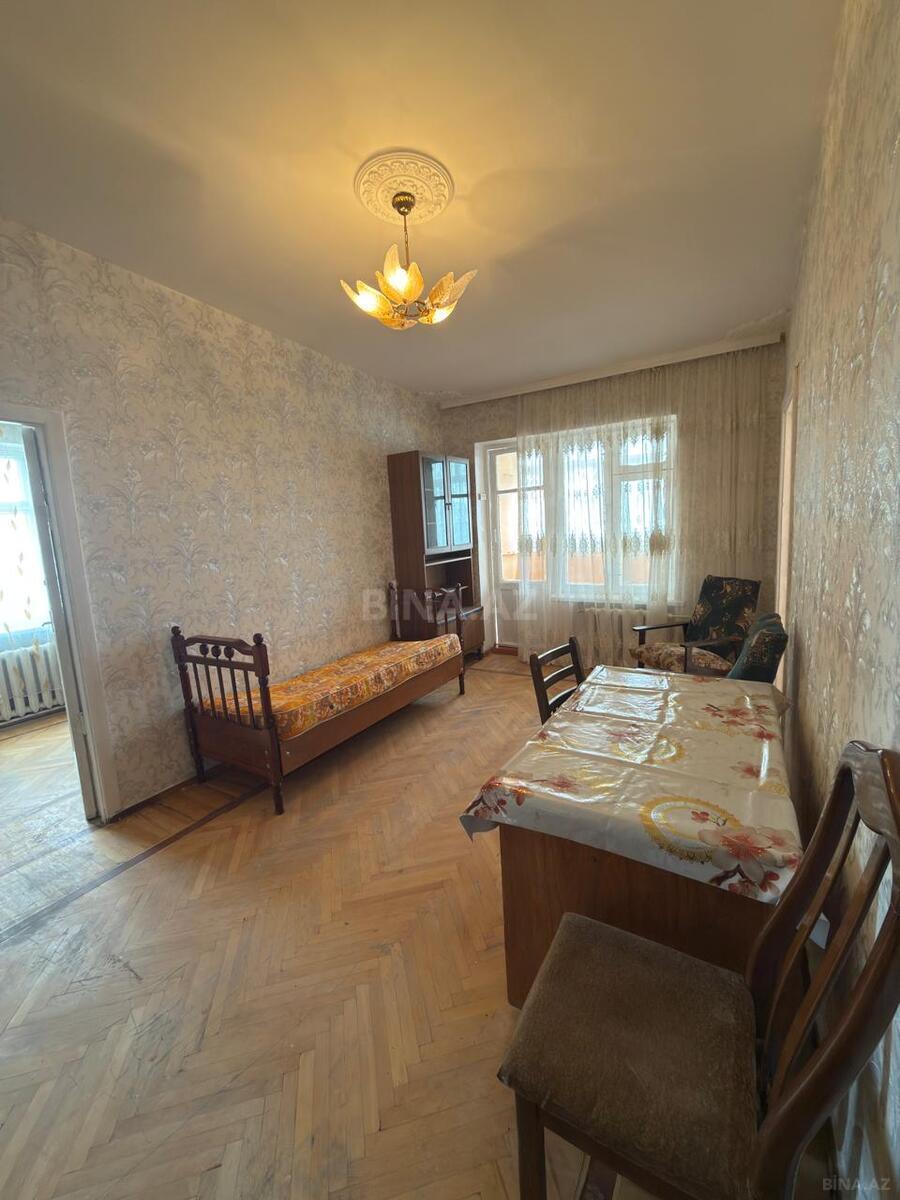 Kirayə verilir 2 otaqlı mənzil 70 m² — Bakı, 8-ci mikrorayon 2 otaq 70.00 m²