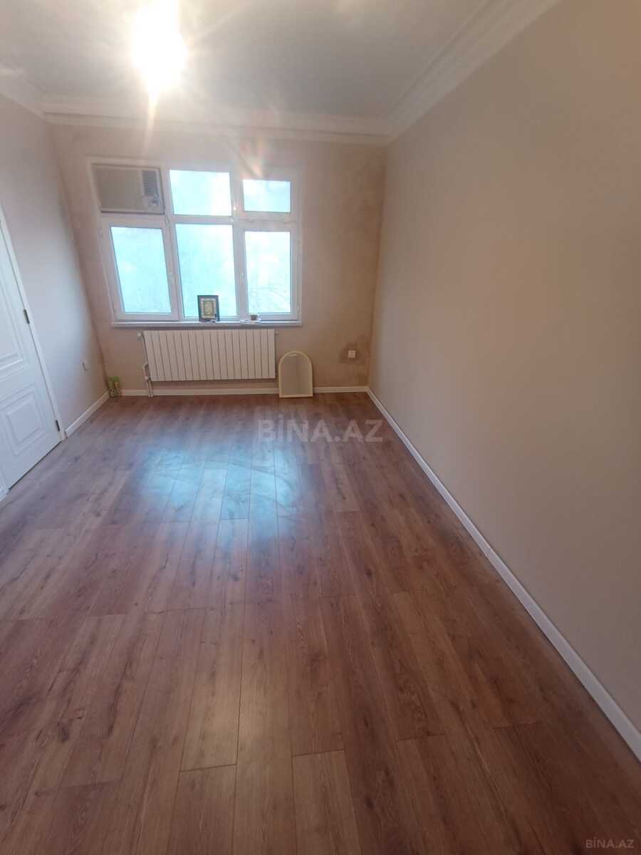 Satılır 2 otaqlı mənzil 33 m² — Bakı, Memar Əcəmi yanı 2 otaq 33.00 m²
