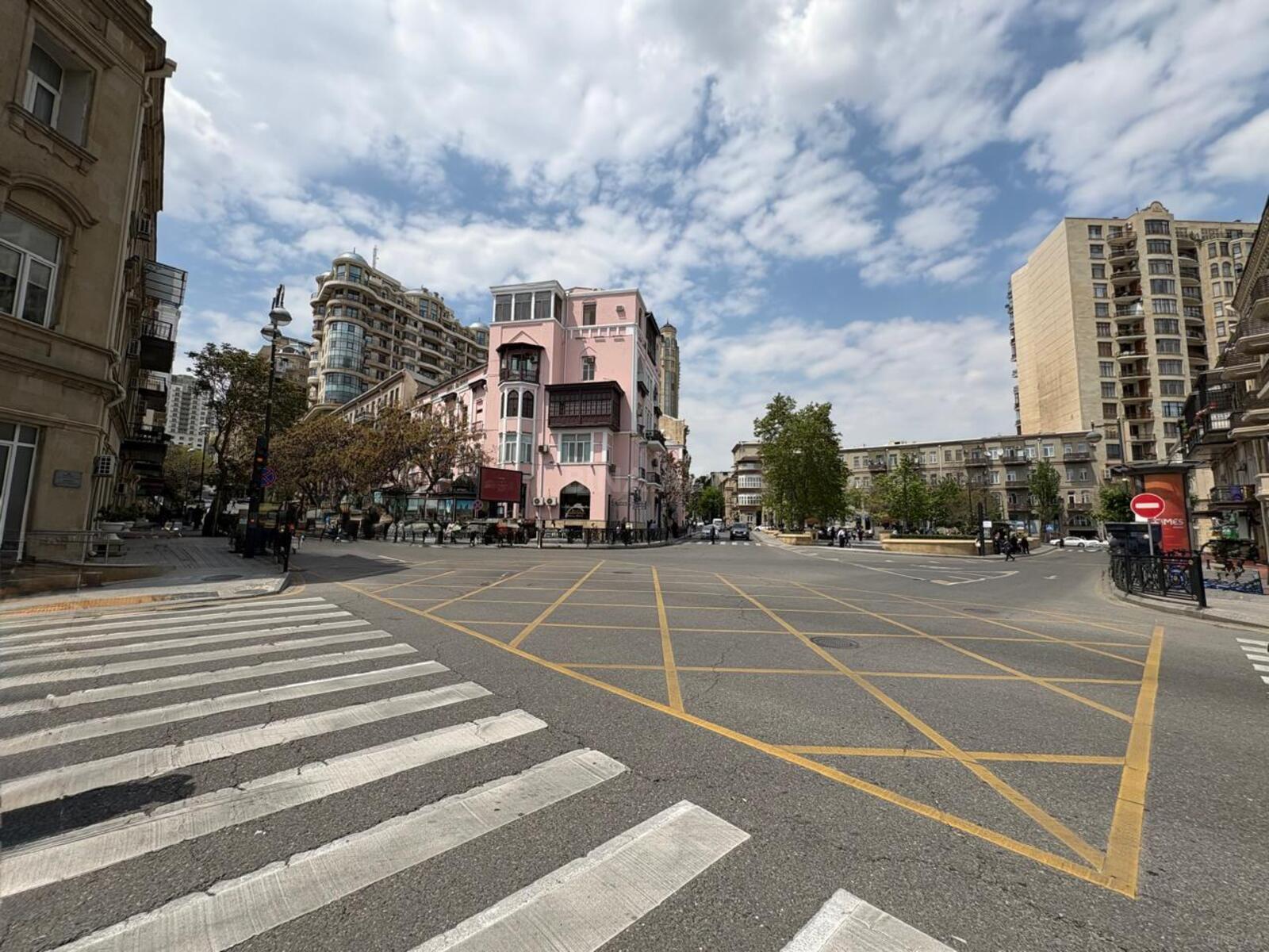 Satılır 3 otaqlı mənzil 70 m² — Bakı 3 otaq 70.00 m²
