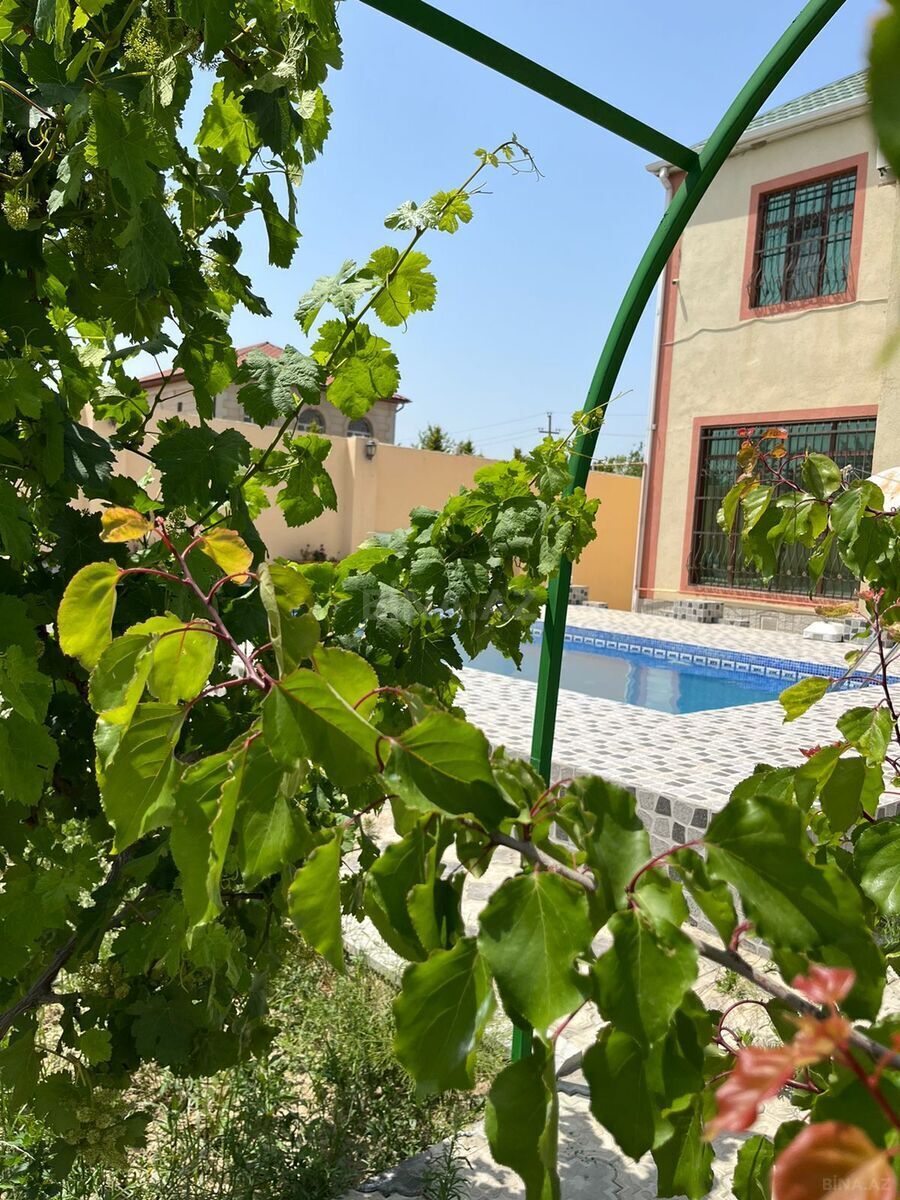 Kirayə verilir 5 otaqlı həyət evi 220 m² — Bakı 5 otaq 220.00 m²