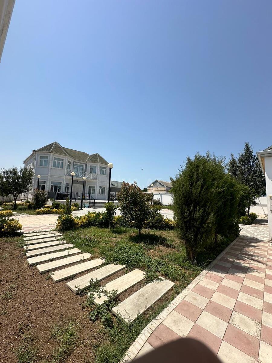 Kirayə verilir 5 otaqlı həyət evi 250 m² — Bakı, Buzovna 5 otaq 250.00 m²