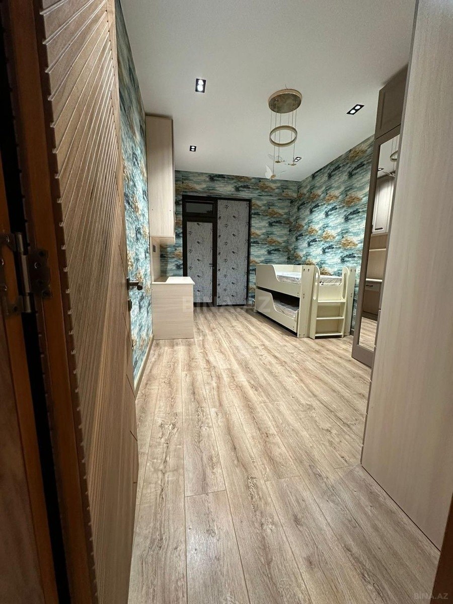 Kirayə verilir 3 otaqlı mənzil 148 m² — Bakı 3 otaq 148.00 m²