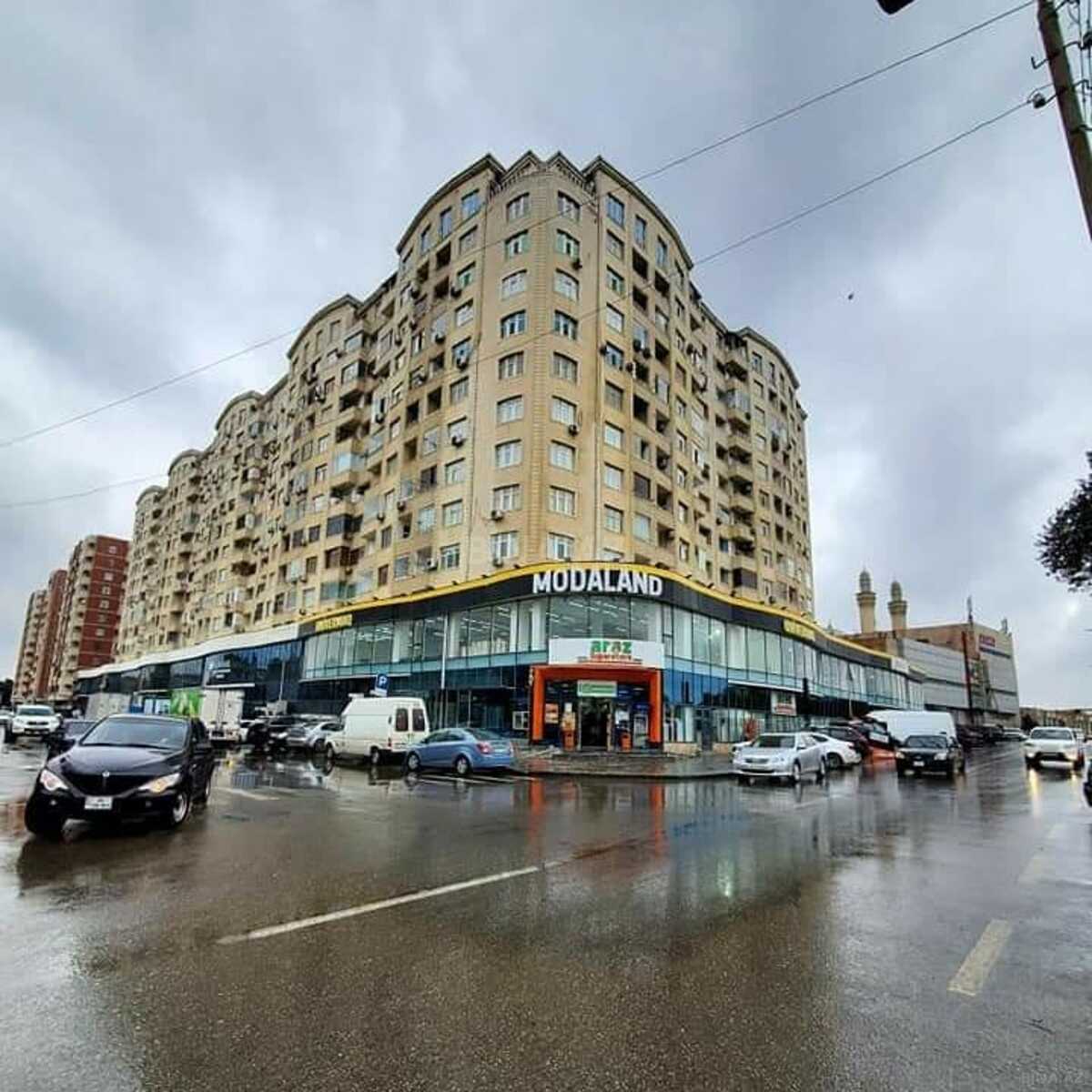 Satılır 3 otaqlı mənzil 141 m² — Bakı 3 otaq 141.00 m²