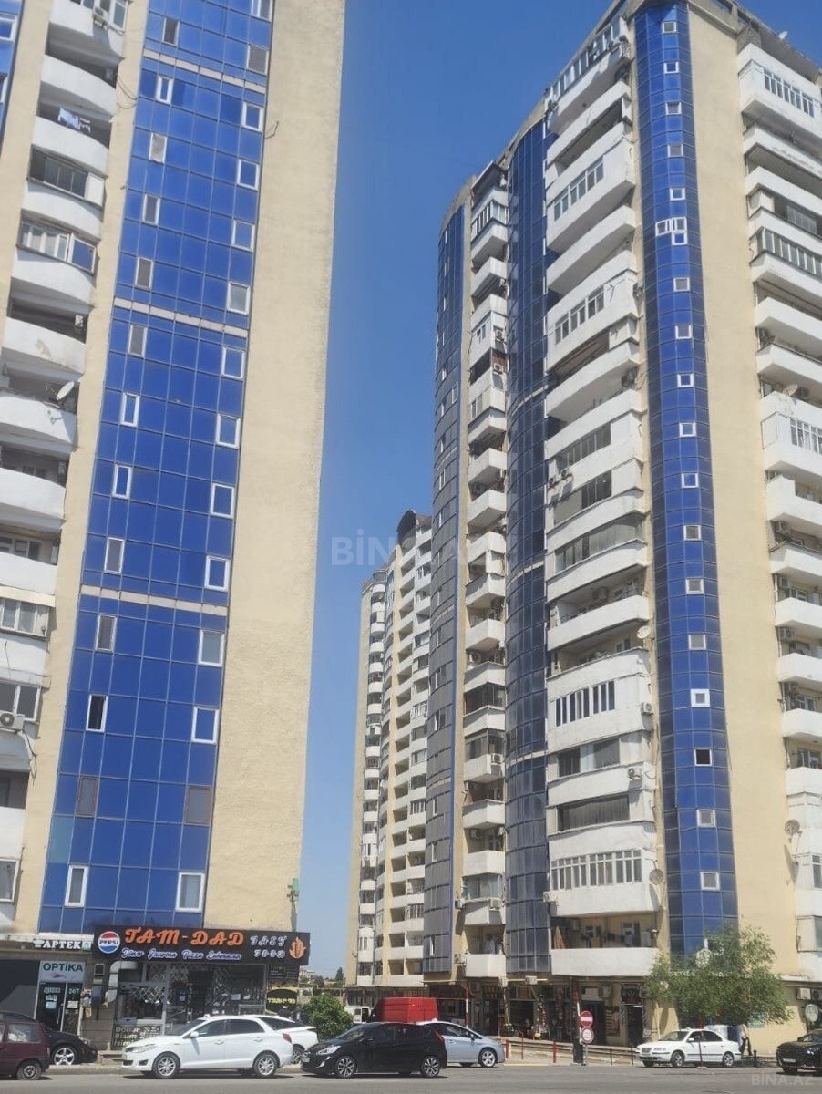 Satılır 4 otaqlı mənzil 122.6 m² — Bakı, Bakıxanov 4 otaq 122.60 m²