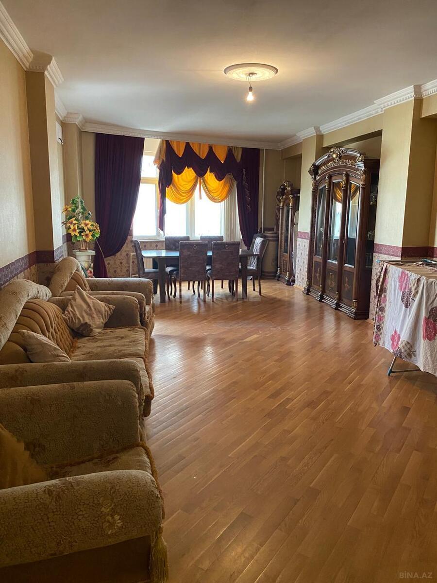 Kirayə verilir 3 otaqlı mənzil 180 m² — Bakı 3 otaq 180.00 m²