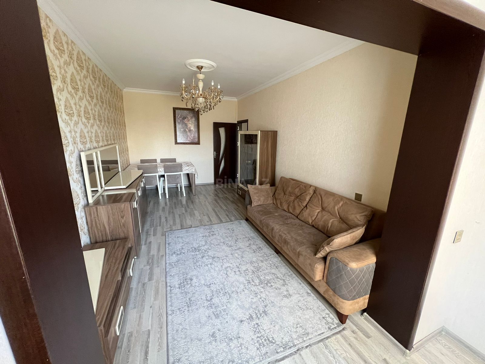 Kirayə verilir 3 otaqlı mənzil 90 m² — Bakı 3 otaq 90.00 m²