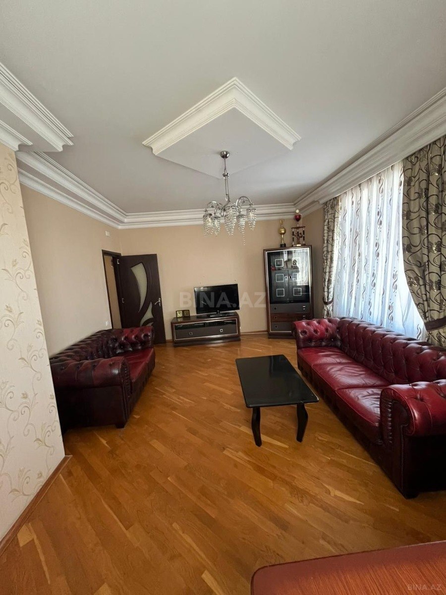 Kirayə verilir 3 otaqlı mənzil 136 m² — Bakı, Nərimanov 3 otaq 136.00 m²