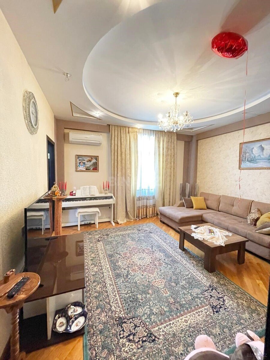 Kirayə verilir 3 otaqlı mənzil 72 m² — Bakı, İnşaatçılar 3 otaq 72.00 m²