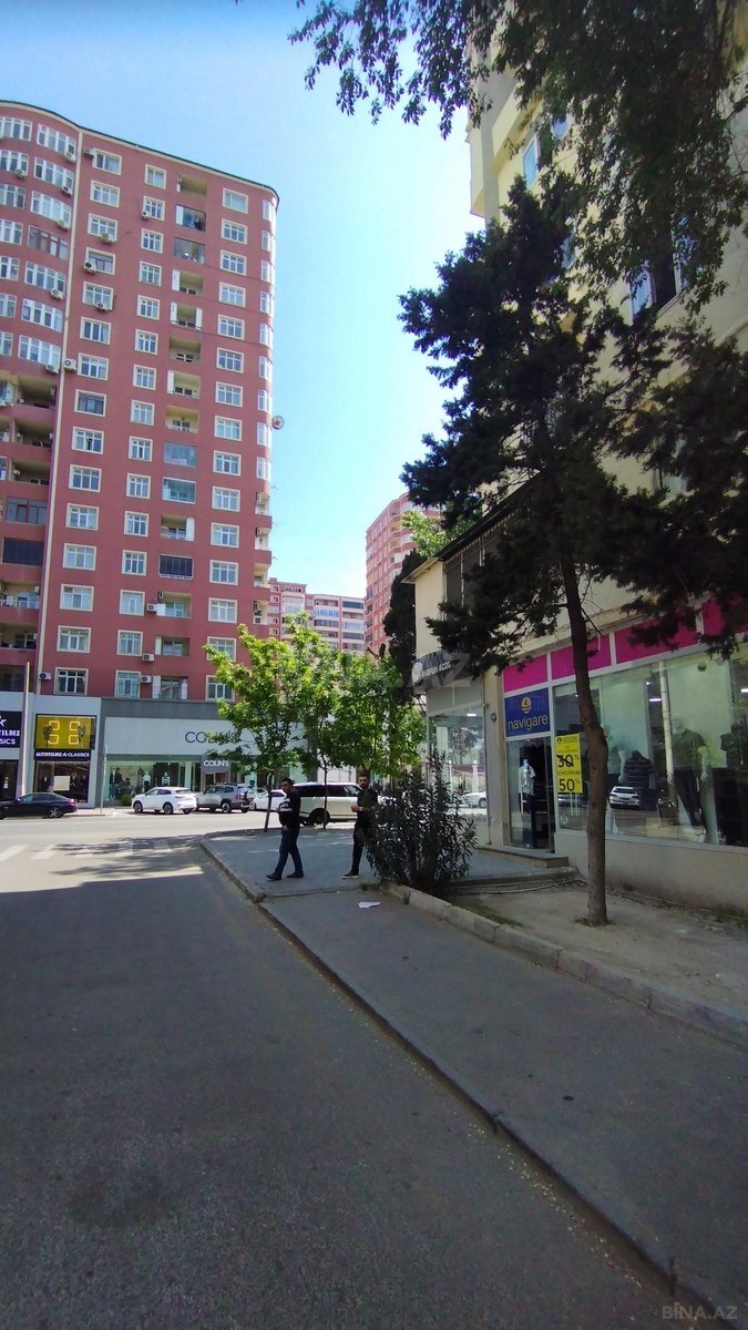 Satılır 2 otaqlı mənzil 67 m² — Bakı, 8-ci mikrorayon 2 otaq 67.00 m²