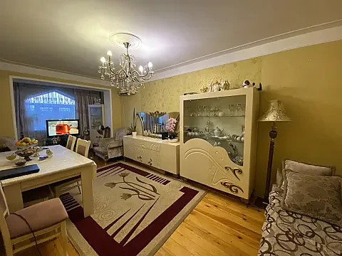Satılır 4 otaqlı mənzil 90 m² — Bakı, Yeni Günəşli 4 otaq 90.00 m²