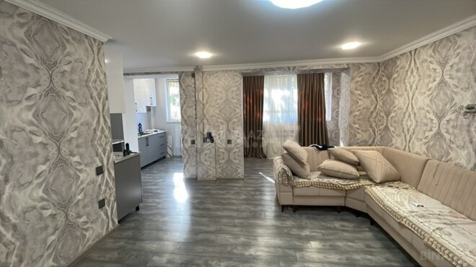 Satılır 2 otaqlı mənzil 56 m² — Bakı 2 otaq 56.00 m²
