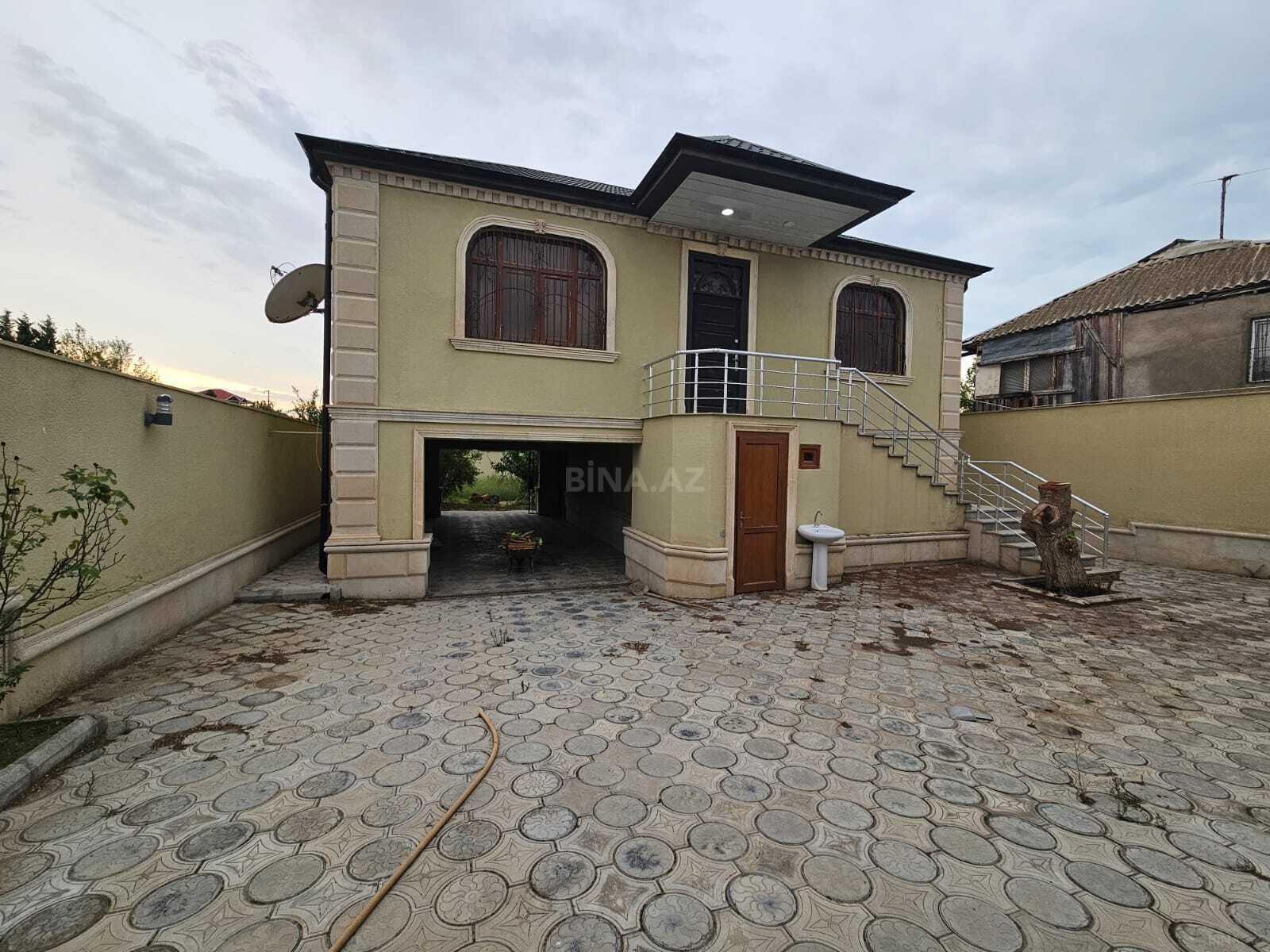 Satılır 5 otaqlı həyət evi 260 m² — Bakı, Novxanı 5 otaq 260.00 m²