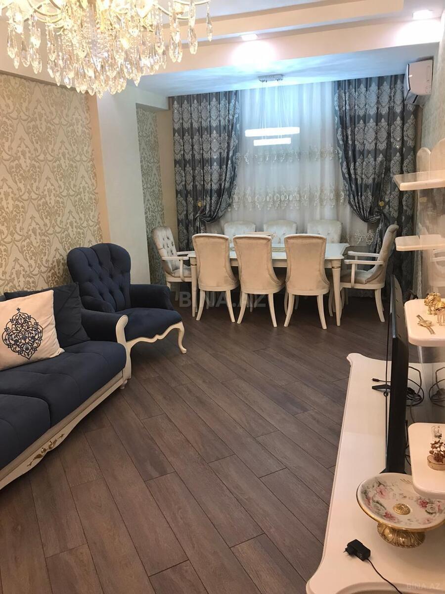 Satılır 3 otaqlı mənzil 80 m² — Bakı, Memar Əcəmi yanı 3 otaq 80.00 m²