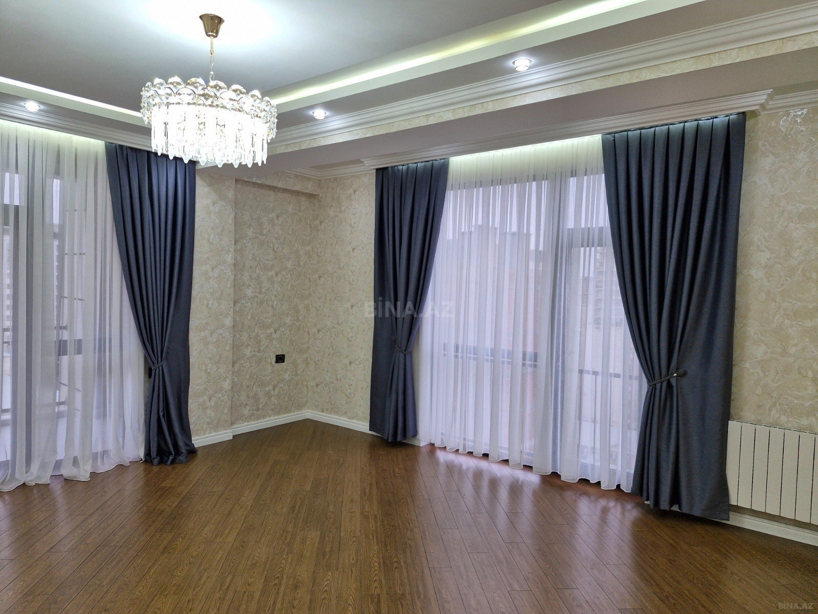 Satılır 3 otaqlı mənzil 122 m² — Bakı, Nizami 3 otaq 122.00 m²