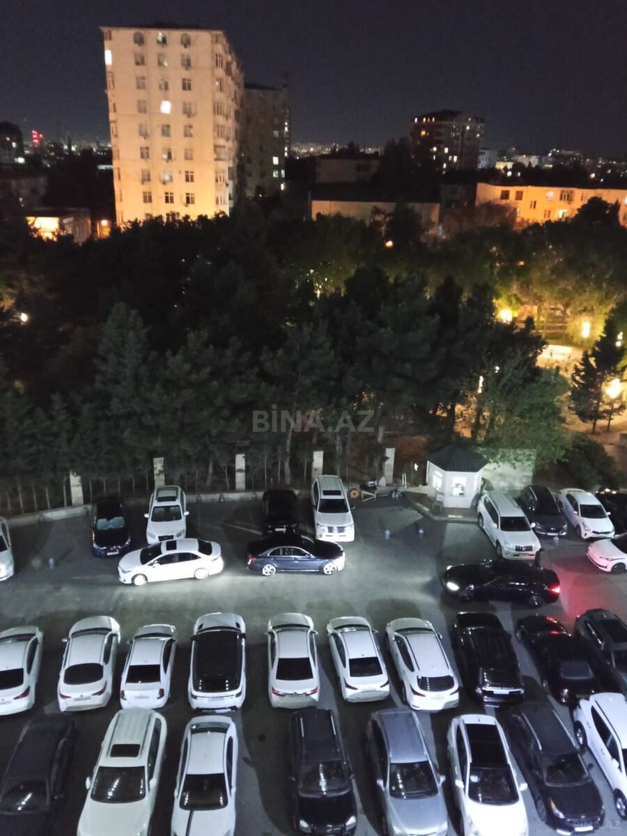 Kirayə verilir 4 otaqlı mənzil 150 m² — Bakı, Memar Əcəmi yanı 4 otaq 150.00 m²