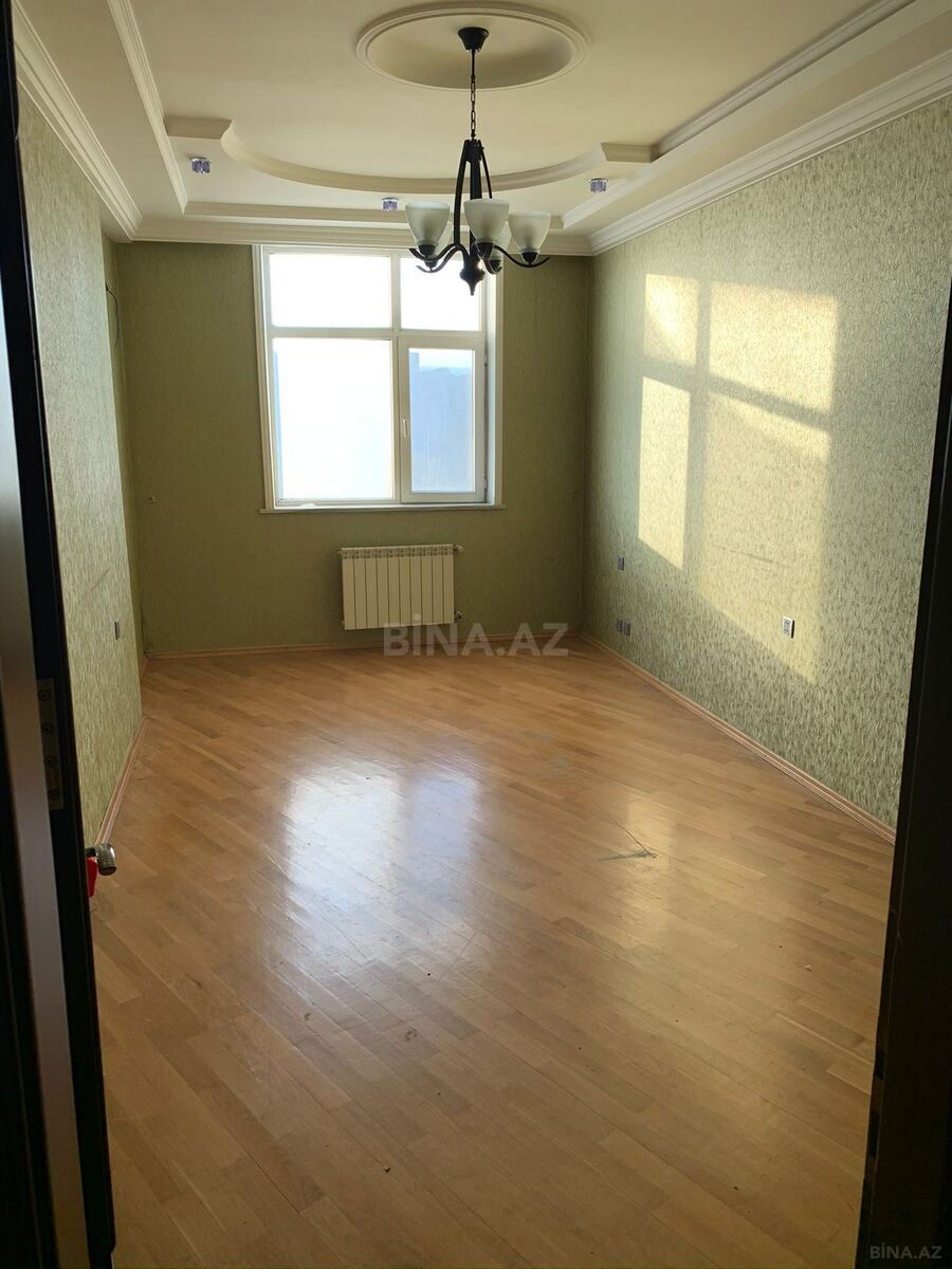 Satılır 2 otaqlı mənzil 86 m² — Bakı, İnşaatçılar 2 otaq 86.00 m²