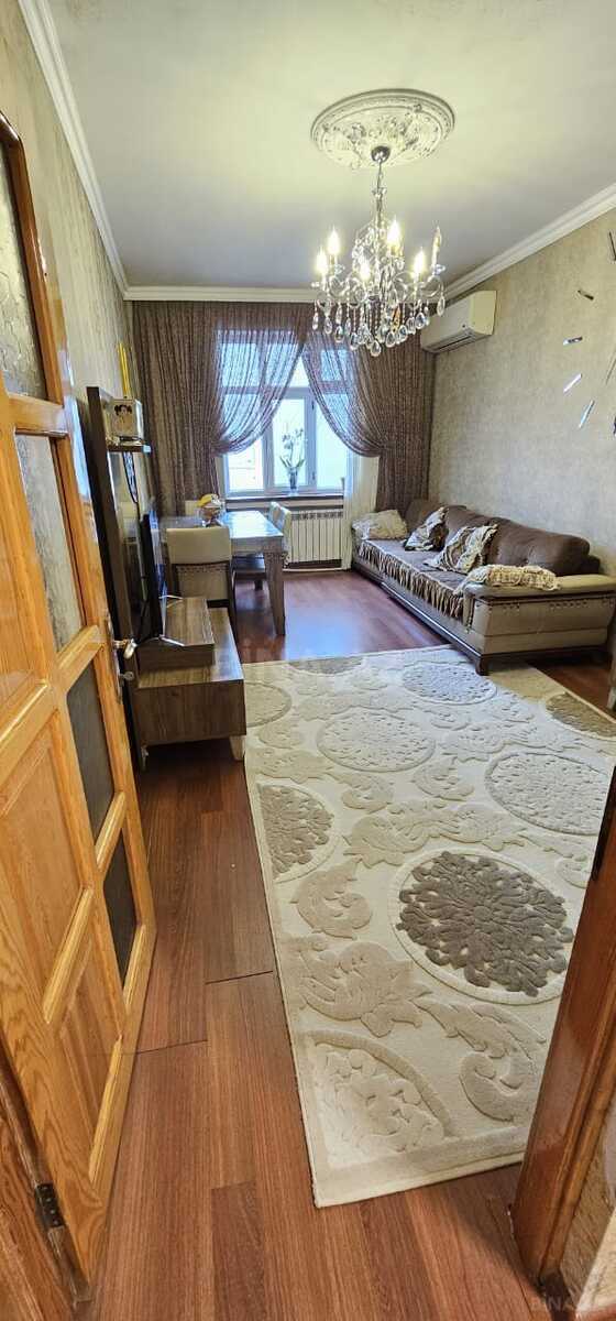 Satılır 3 otaqlı mənzil 61 m² — Bakı, Bakıxanov 3 otaq 61.00 m²