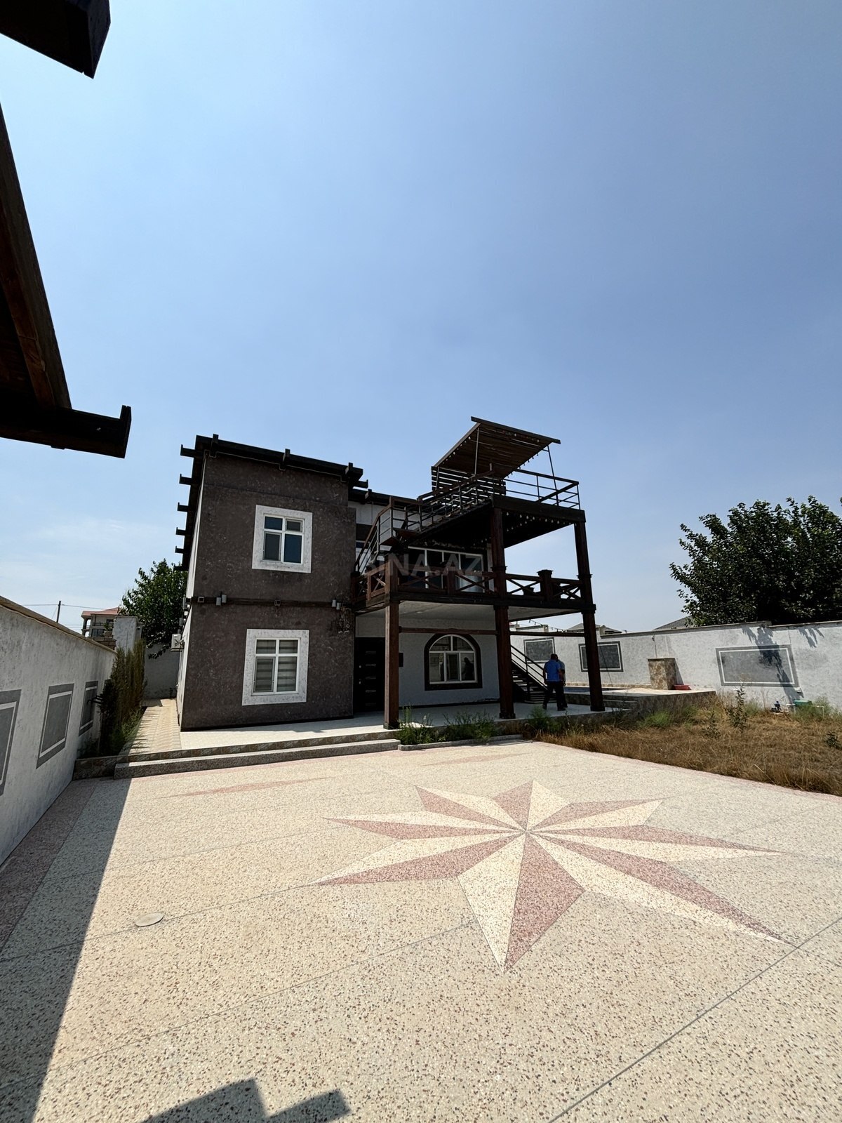 Kirayə verilir 6 otaqlı həyət evi 187.5 m² — Bakı 6 otaq 187.50 m²