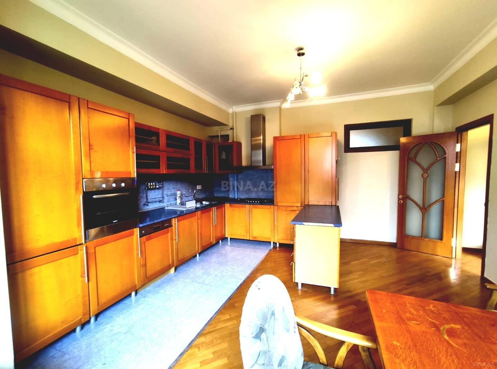 Satılır 4 otaqlı mənzil 155 m² — Bakı, Sahil qəs. 4 otaq 155.00 m²