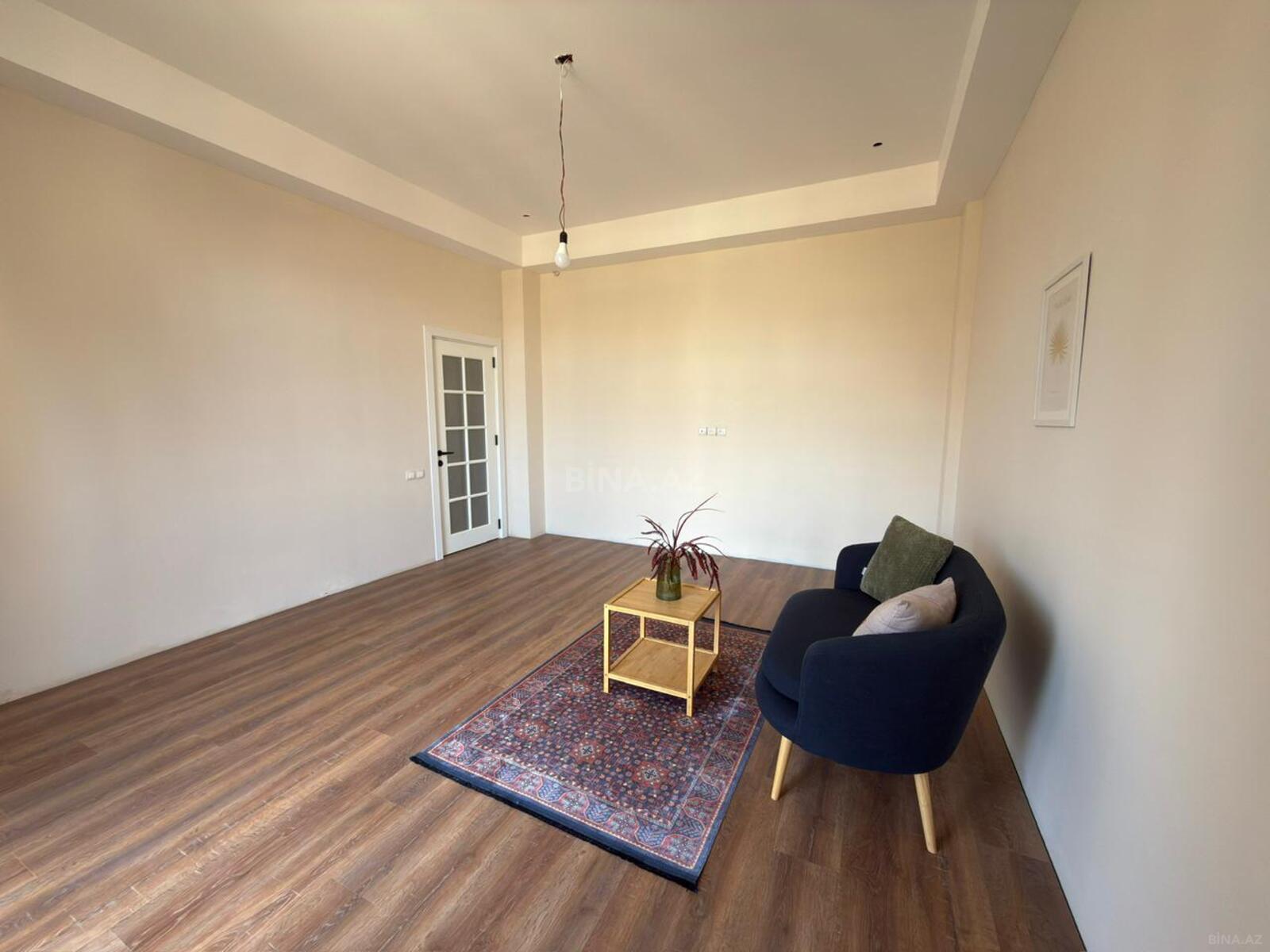 Satılır 3 otaqlı mənzil 105 m² — Bakı 3 otaq 105.00 m²