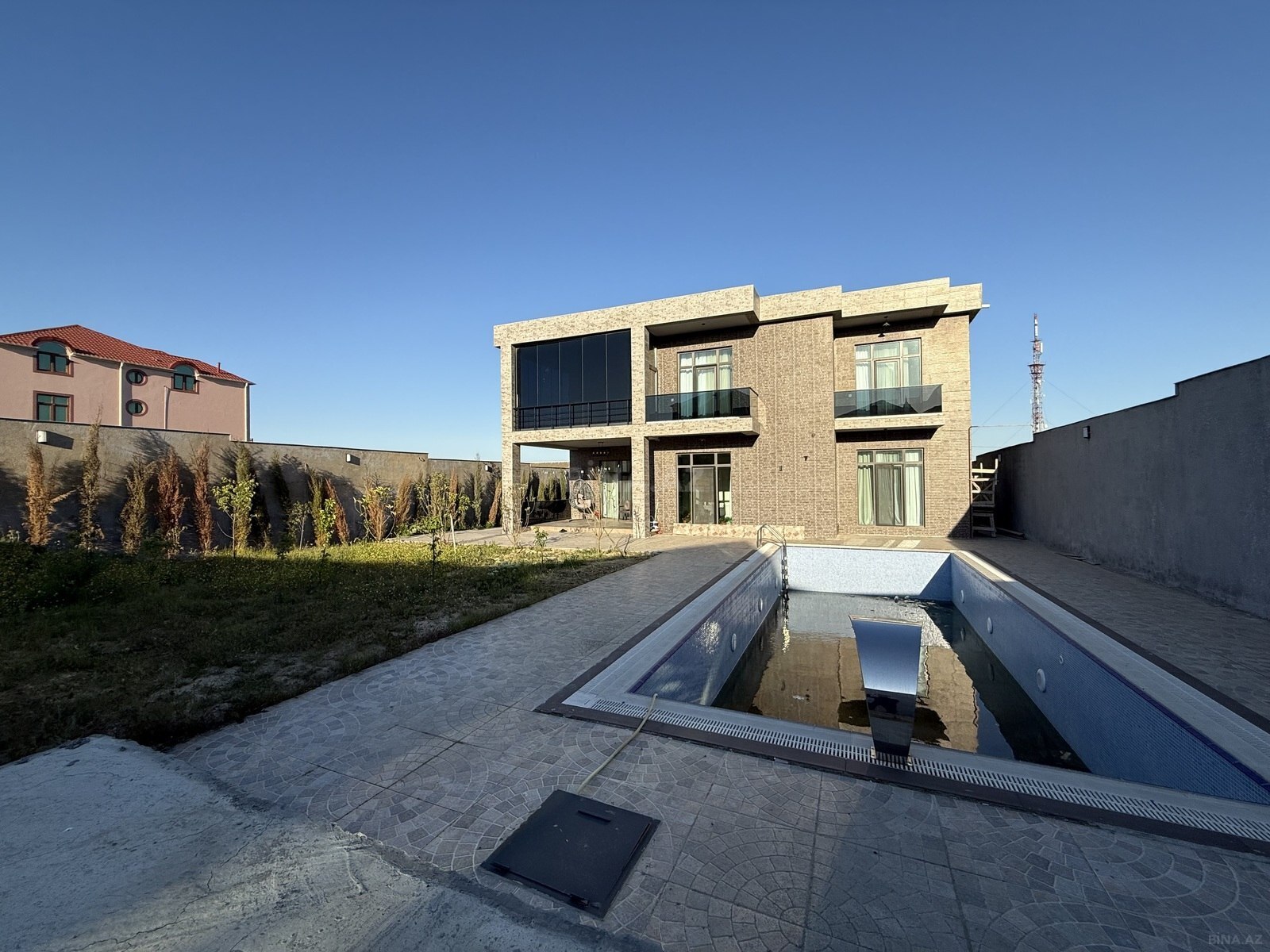 Satılır 7 otaqlı həyət evi 380 m² — Bakı, Fatmayı 7 otaq 380.00 m²